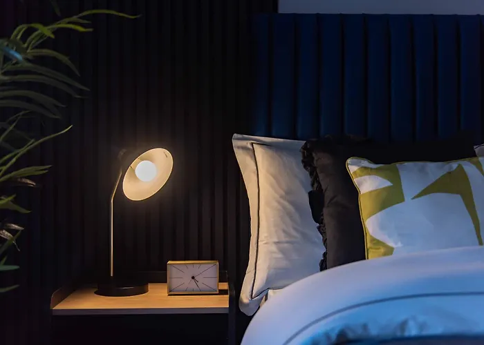 Stylish, Sleeps 3, Sheffield City Centre, Parking